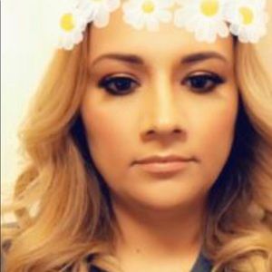 Meet your Posher, Angelica